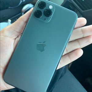 Meet your Posher, Meena